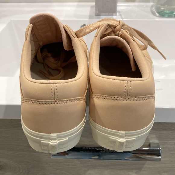 🌊BNWOB Tan Leather Vans Sneakers🌊 - Picture 4 of 9